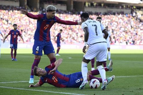 ريال مدريد في الصدارة وبرشلونة مهدد.. جدول ترتيب الدوري الإسباني بعد الكلاسيكو